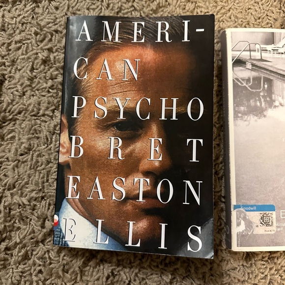 8 books. Authors include Bret Easton Ellis, Steve Cavanagh, Jeff Strand - Picture 6 of 8